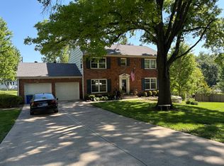 5304 W 99th Ter, Overland Park, KS 66207