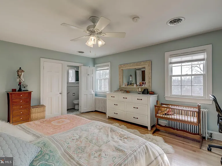 706 Regester Ave — Photo 18