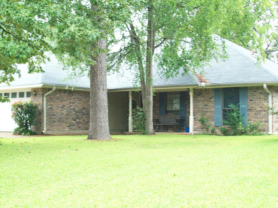 Shaded front yard