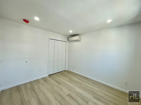 Rented by Highline Residential | media 19