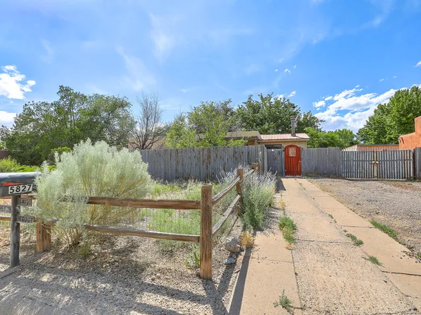 5827 El Prado Rd NW, Albuquerque, NM 87107