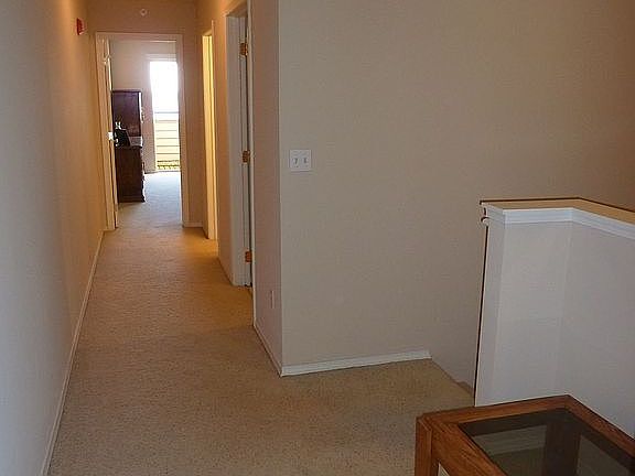 Large 2nd Floor Landing