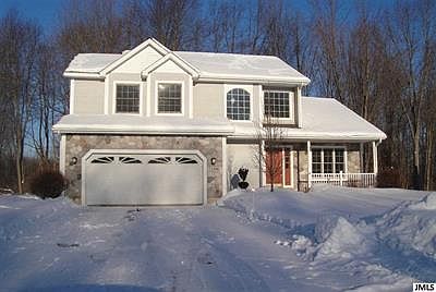 1st image of 2208 Lake Wood Dr