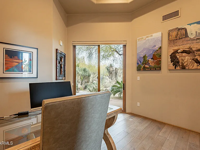 34068 N 79th Way — Photo 32