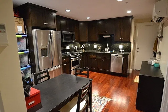 1 bed, 1.0 bath, 530 sqft, $2,400 — Photo 1