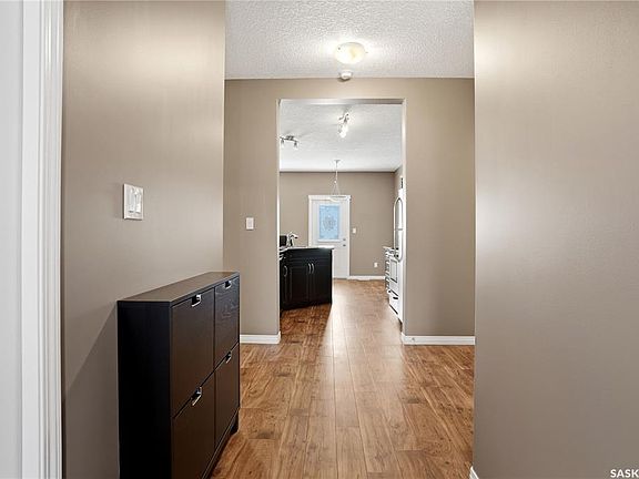4th image of UNIT 601-3814 Dewdney AVENUE E