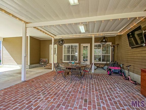 4th image of 5820 Sophie Anne Dr