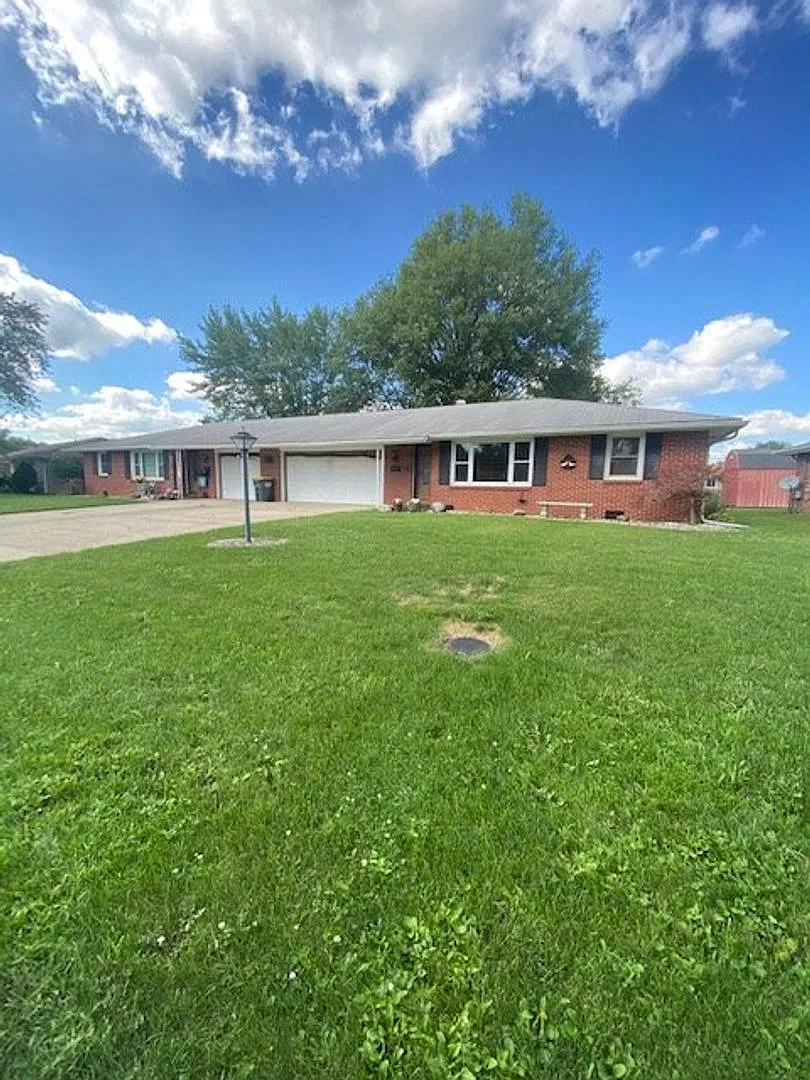 714 Mellen Dr — Photo 1