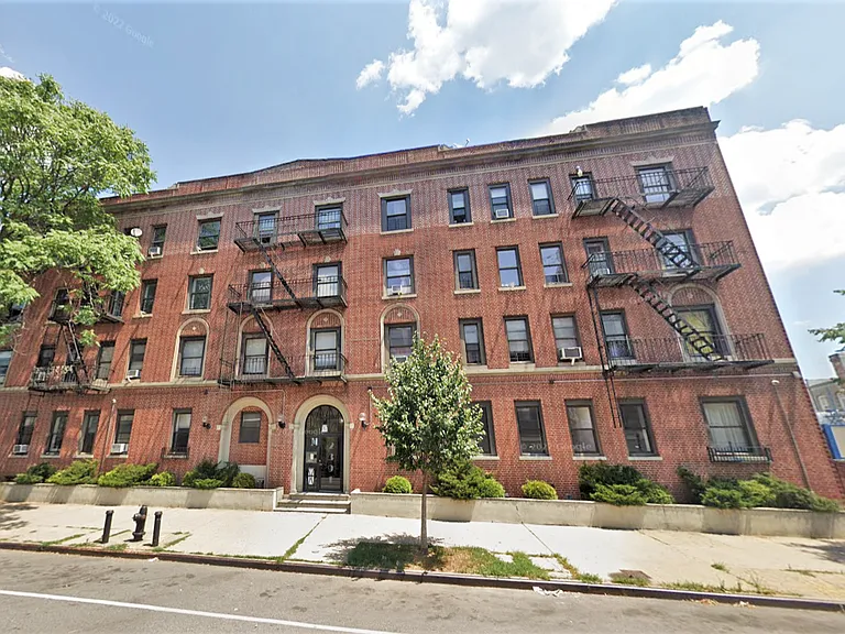 2391 Bedford Ave #E3S — Photo 6