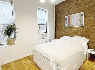 212 Delancey St #12, New York, NY 10002