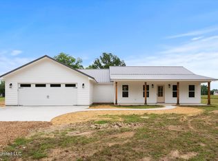 357 Parker Rd, Pope, MS 38658