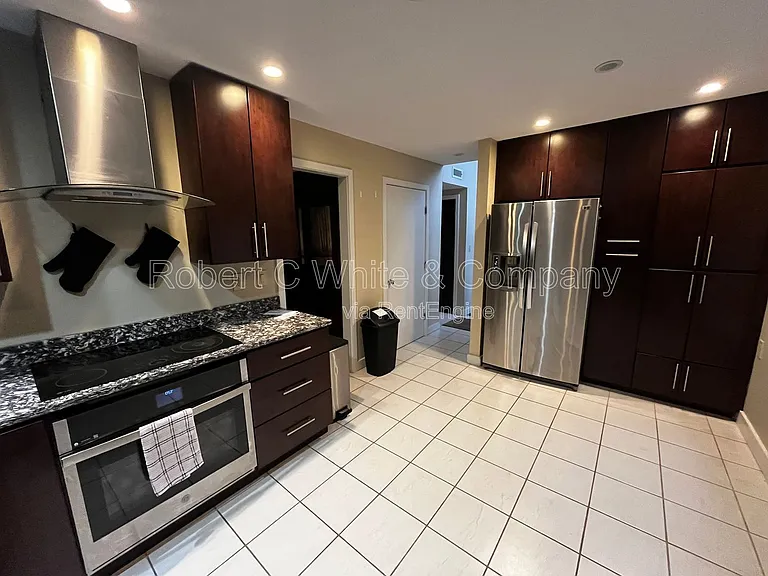 31 Farmington Chase Cres — Photo 8