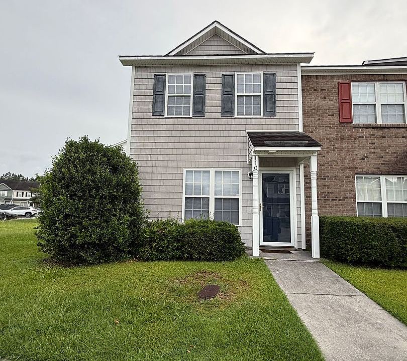1st image of 110 Ashwood Dr