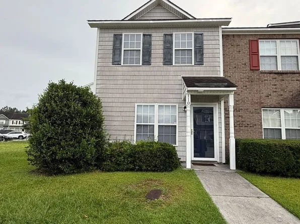 110 Ashwood Dr, Jacksonville, NC 28546