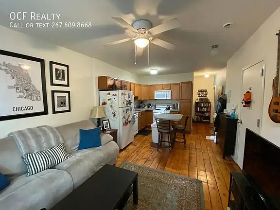 5th image of 1713 Christian St #1