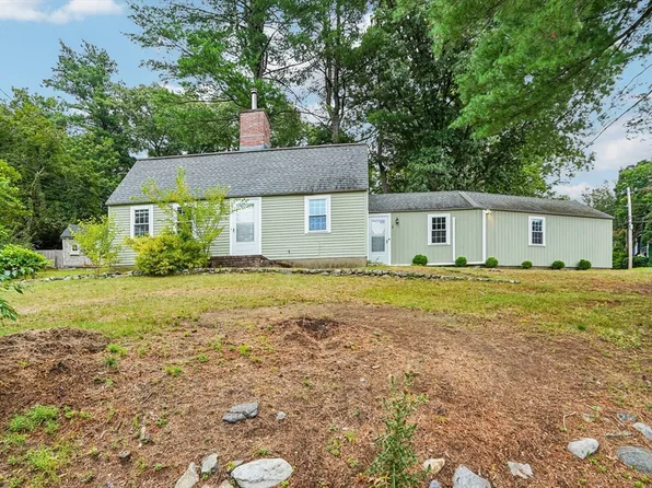 1 Constitution Rd, Lexington, MA 02421
