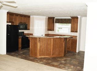 31 Elm Ln, Stillwater, NY 12170