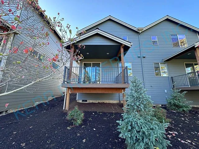 39755 Pleasant St — Photo 18