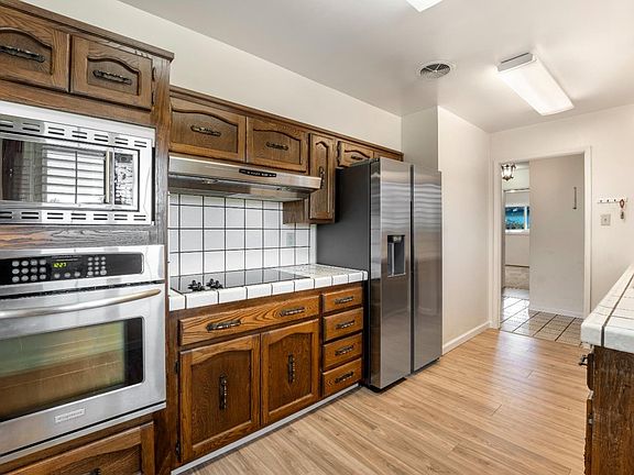 4th image of 4303 Borina Dr
