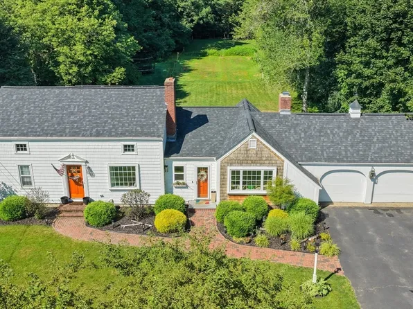 13 Forrest Rd, Topsfield, MA 01983