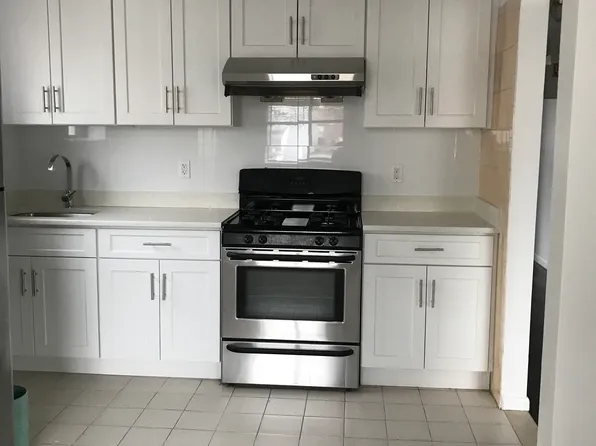 (undisclosed Address), Bronx, NY 10458