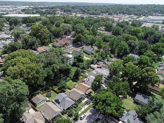 5th image of 309 Topping Ave
