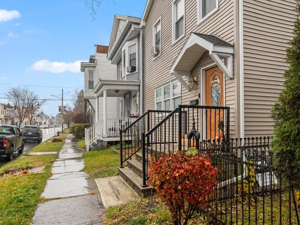 592 5th Avenue, Troy, NY 12182