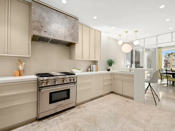 145 East 76th Street image 5 of 12