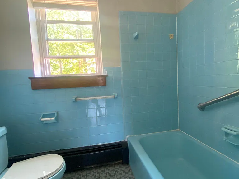 185 Thompson St #2B — Photo 7