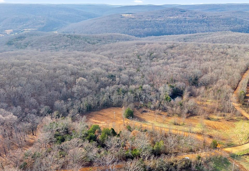 2nd image of 21408 Pierson Rd