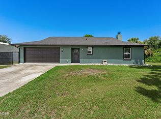 2817 Yule Tree Dr, Edgewater, FL 32141