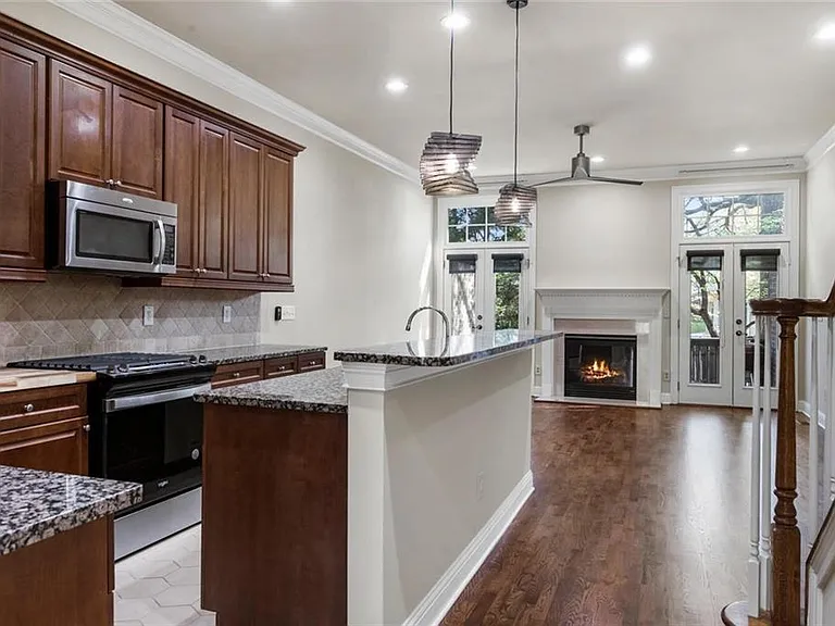 2663 Rivers Edge Dr NE — Photo 8