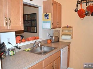 5103 Richmond Rd, West Milford, NJ 07480