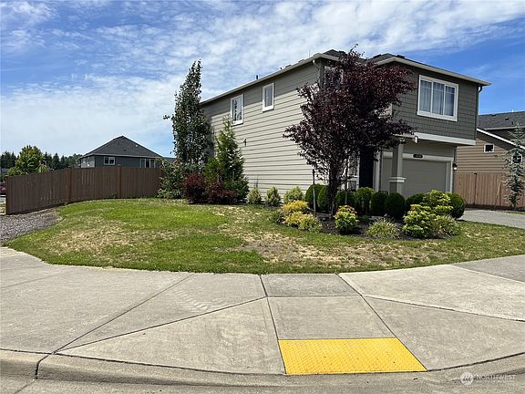 2nd image of 10306 Messner Avenue