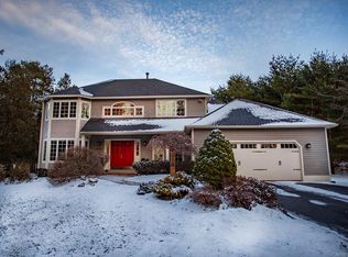 4532 E Lake Rd, Cazenovia, NY 13035