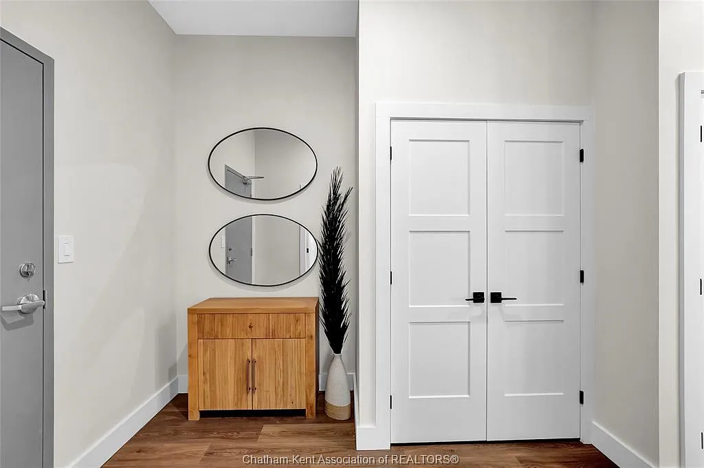 2 bed, $2,500 — Photo 3