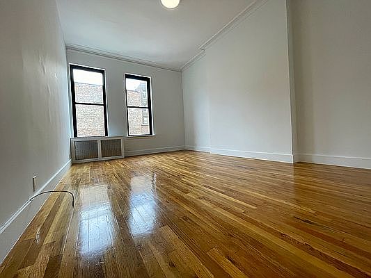 5th image of 439 W 147th St #4B