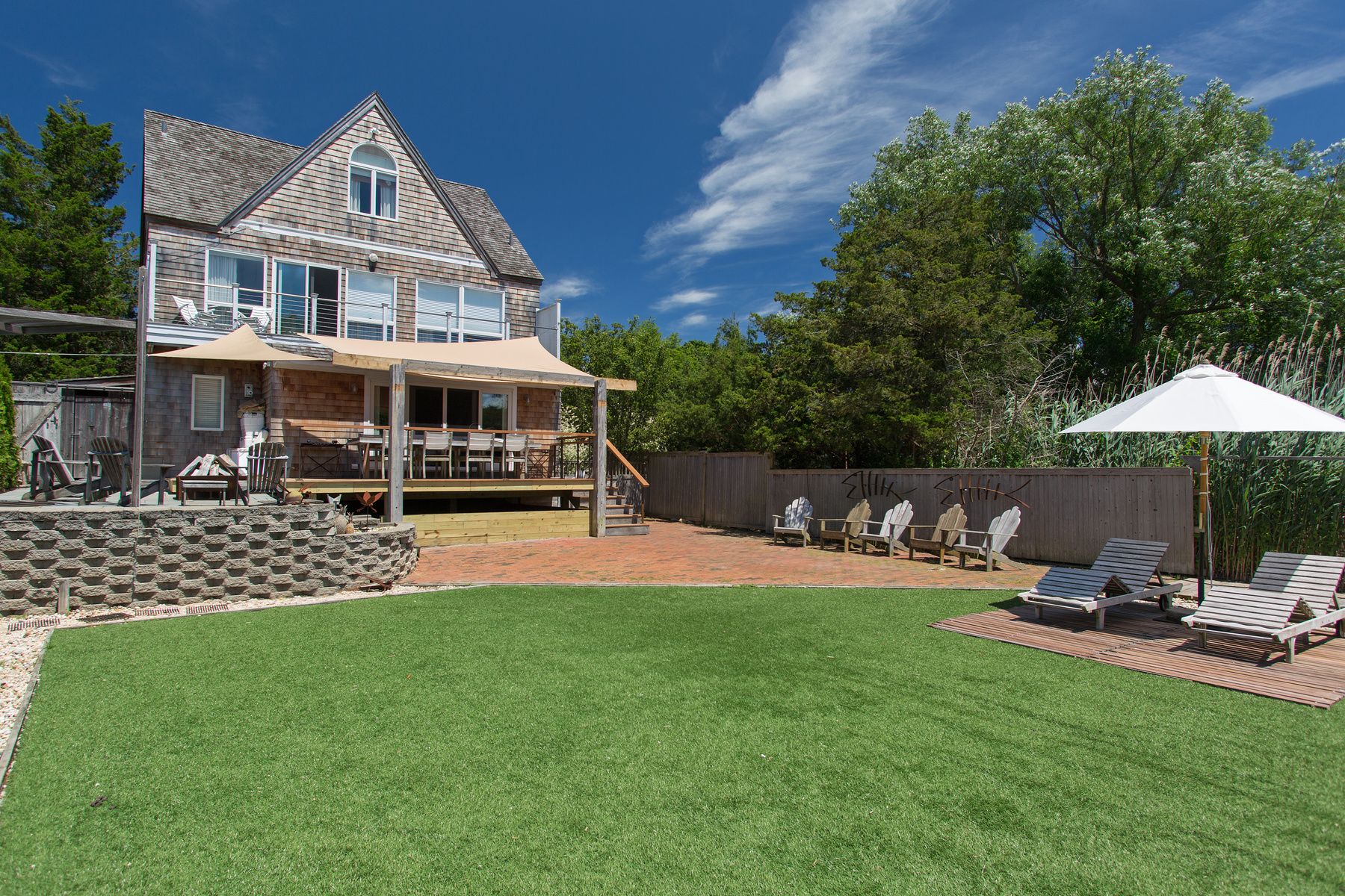 61 Shore Rd, Southampton, NY 11968 Out East