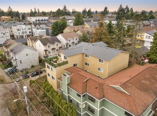 9403 Linden Ave N, Seattle, WA 98103