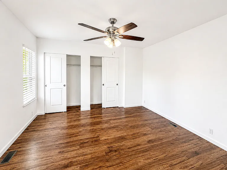 1972 Carnation Cir #B — Photo 6