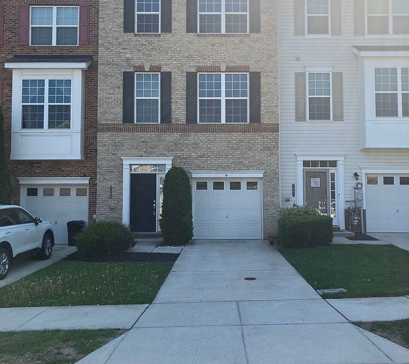 1st image of 1006 Windlass Glen Rd