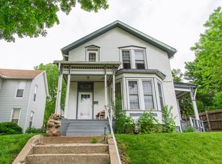 613 Atchison St, Atchison, KS 66002