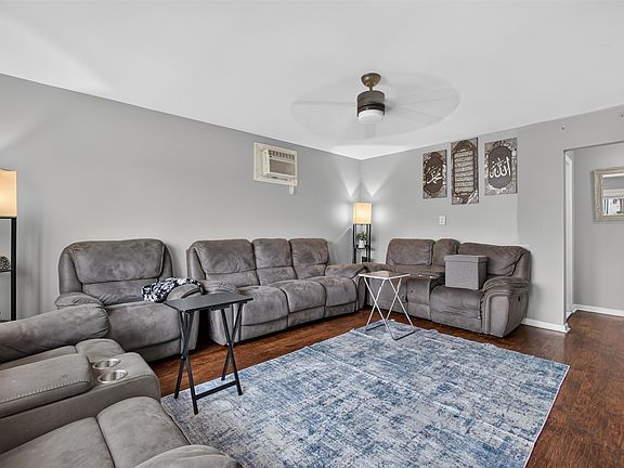 3rd image of 1611 86th St