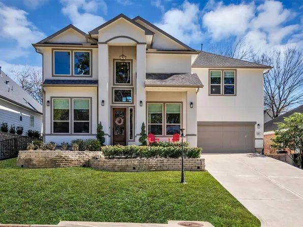 225 Blue Hill Dr, Montgomery, TX 77356