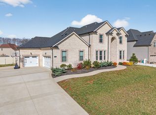 308 Young Ln, Pleasant View, TN 37146