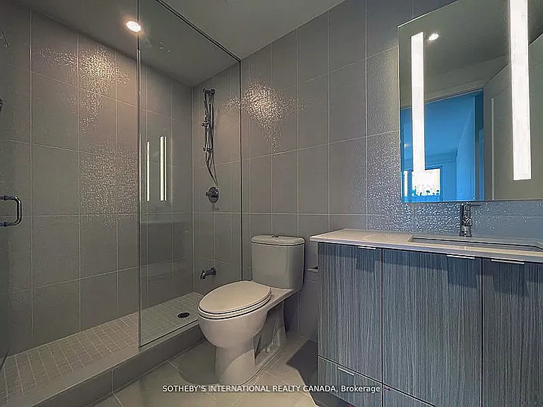 585 Bloor St E #4022 — Photo 12