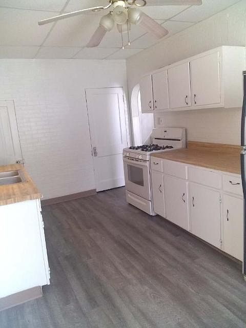 1st image of 639 Franklin St