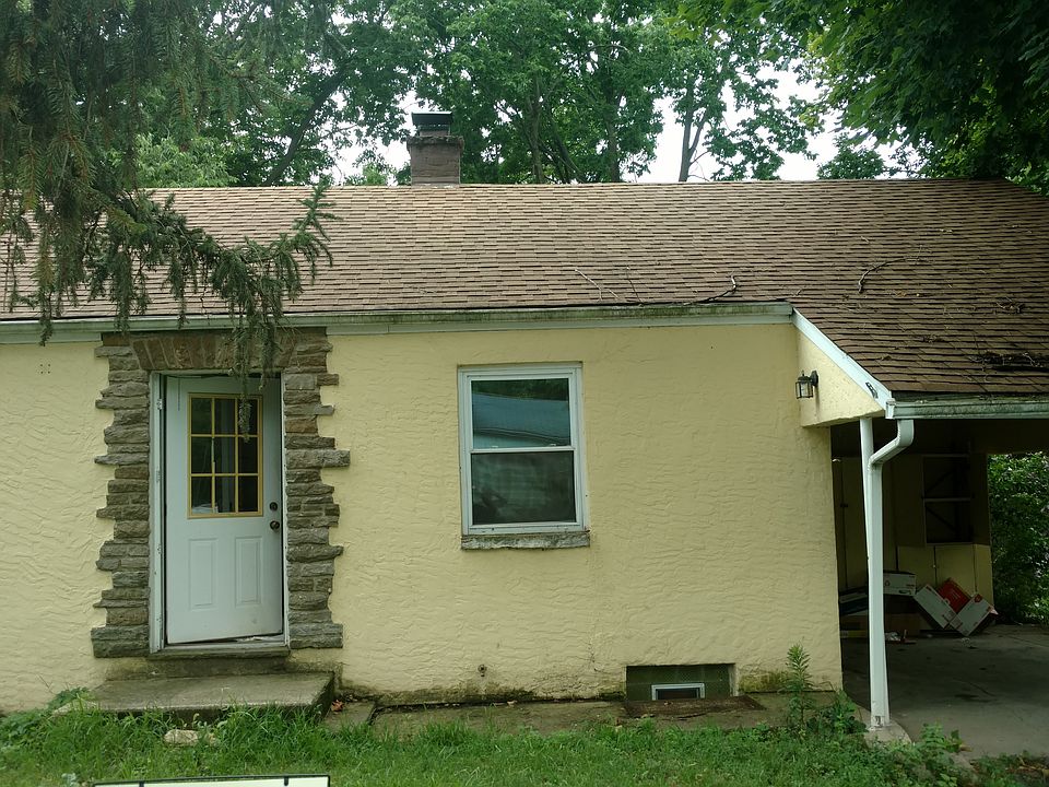 Front of house
