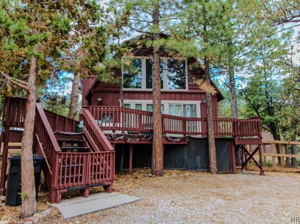 714 Holmes Ln, Sugarloaf, CA 92386