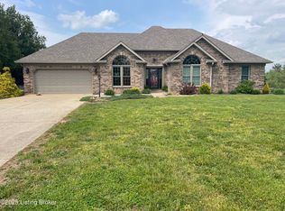 928 Old Nazareth Rd, Bardstown, KY 40004